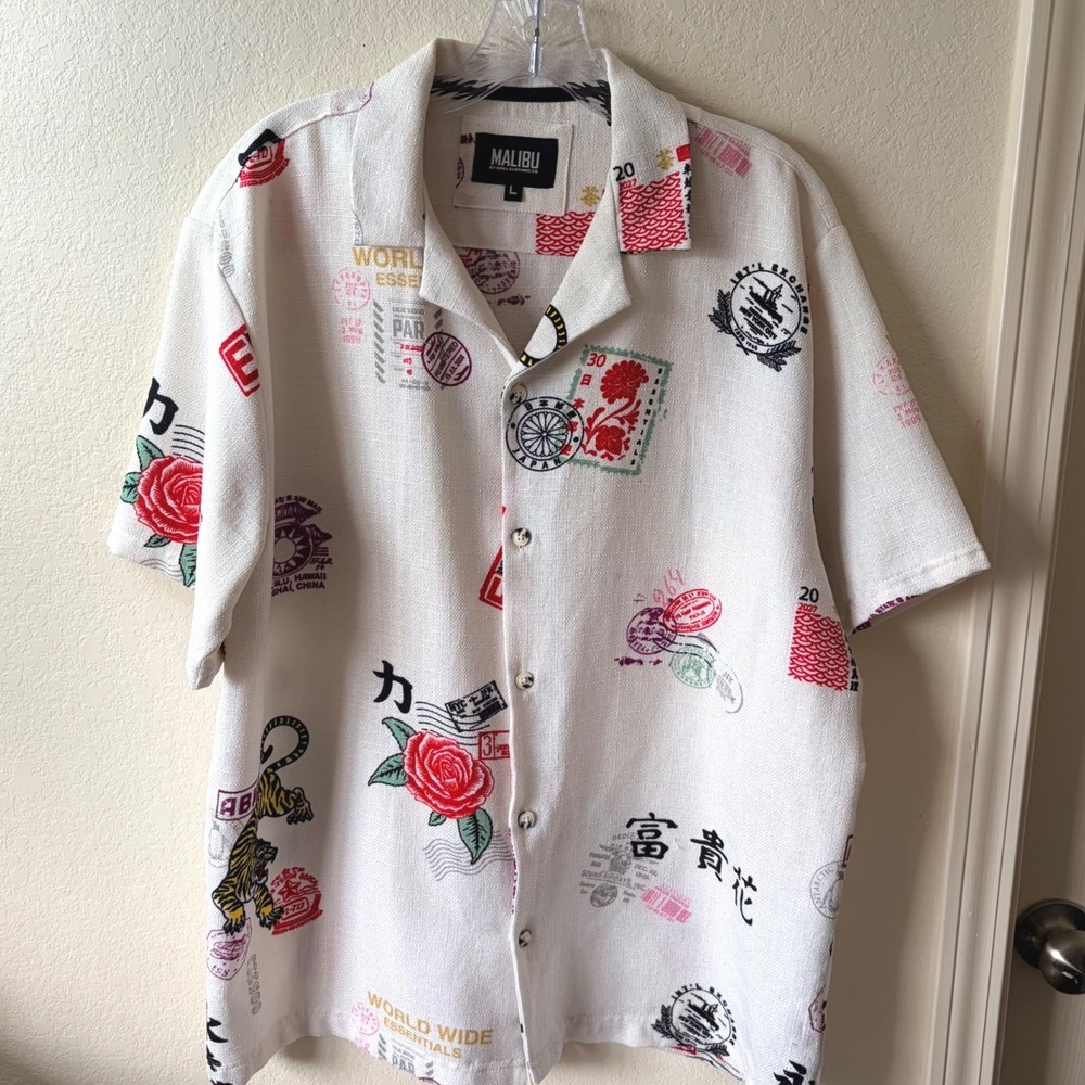 Malibu by Drill Mens Large Short Sleeve Button Up Shirt Tiger Rose Travel Stamp
